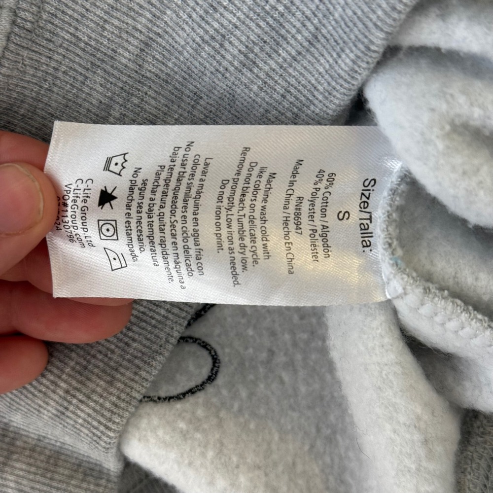 Disney Mickey Mouse Oh Boy Heather Gray Graphic Crewneck Sweatshirt Small - Picture 6 of 8